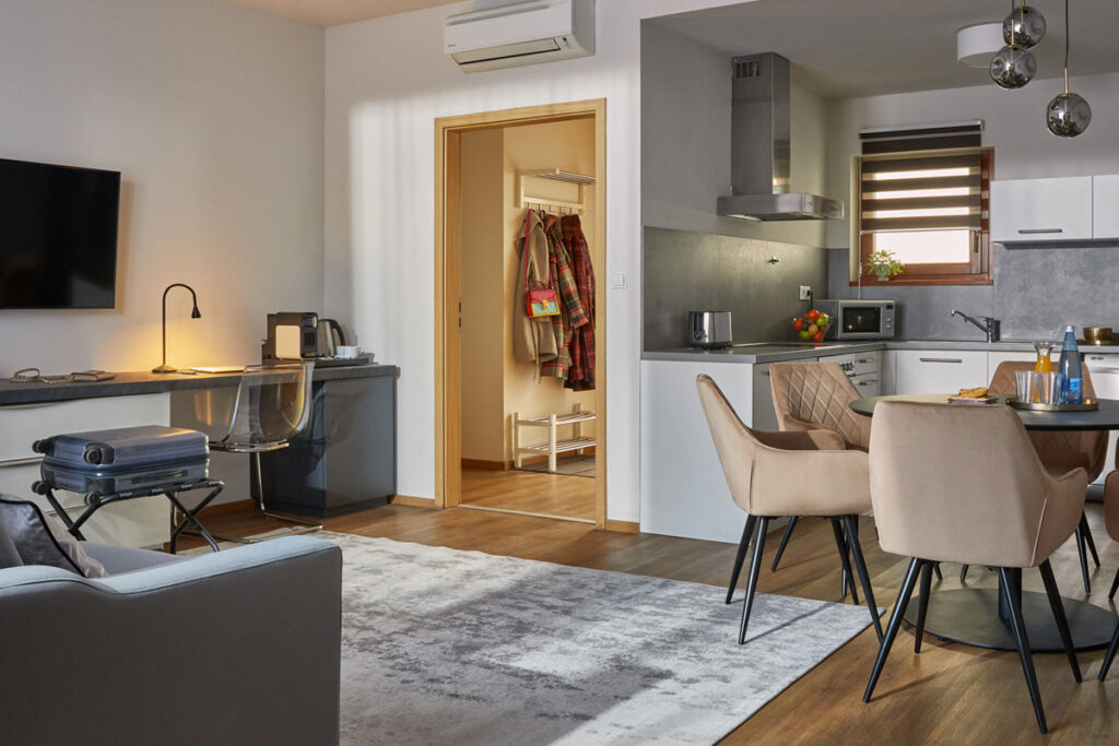 Two-Bedroom with 2 Bath